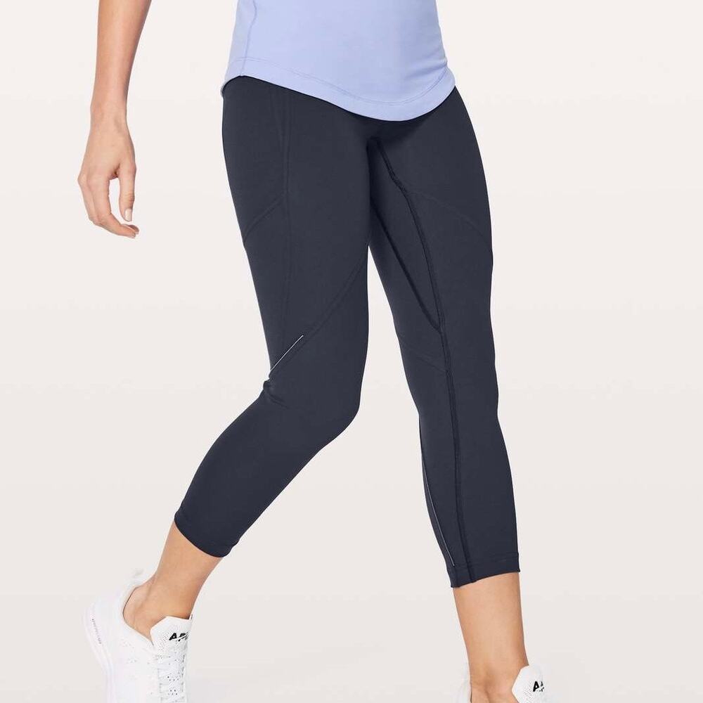 LULULEMON Lead The Pack Crop Leggings Midnight Navy 2